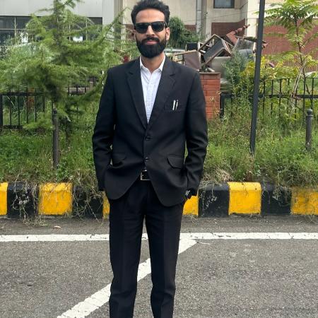 Profile image of Ubaid Mufeed Wani